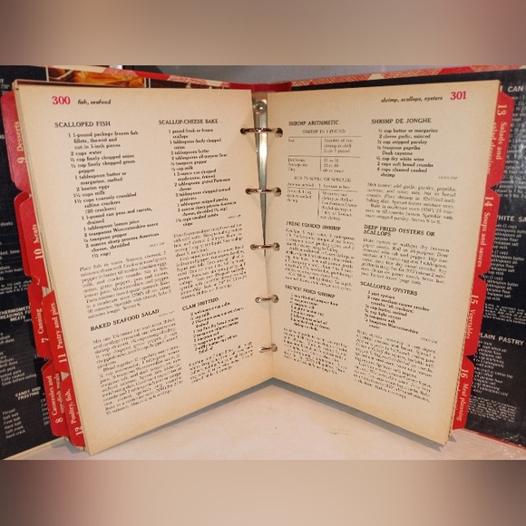 Better Homes and Gardens New Cookbook ©️1976 - Picture 11 of 16